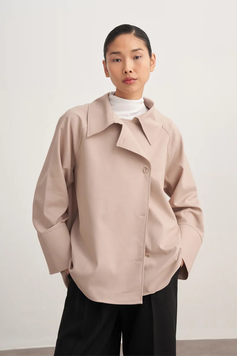 Beige double-breasted gabardine shirt