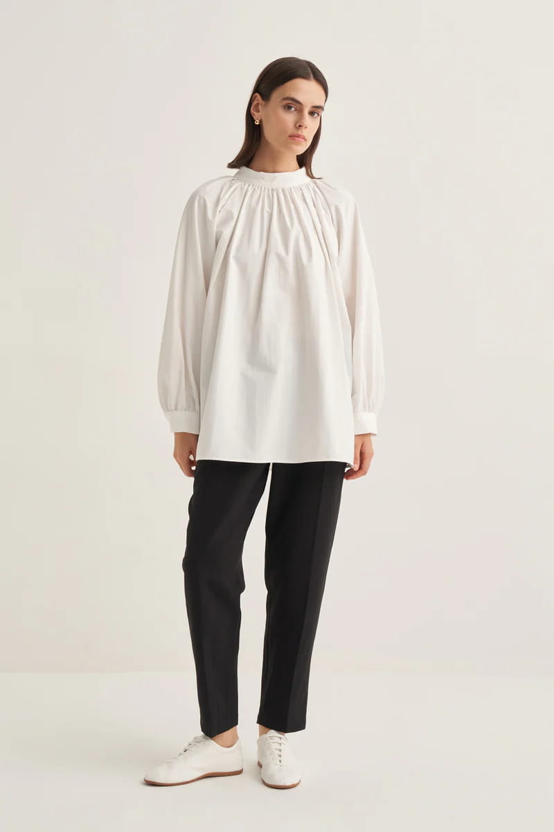 Ecru collared poplin blouse