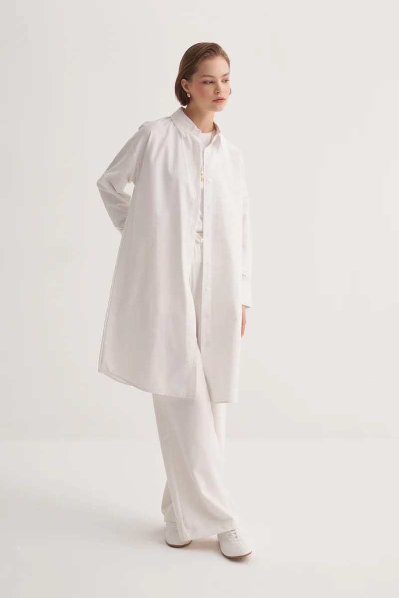 Ecru poplin basic long shirt