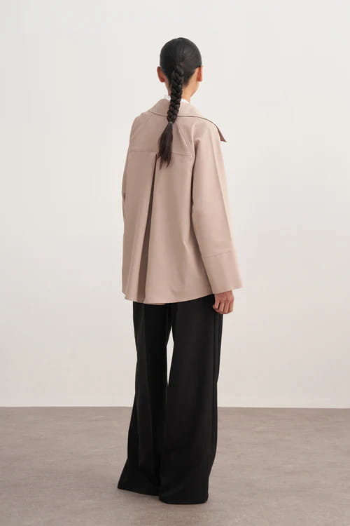 Beige double-breasted gabardine shirt