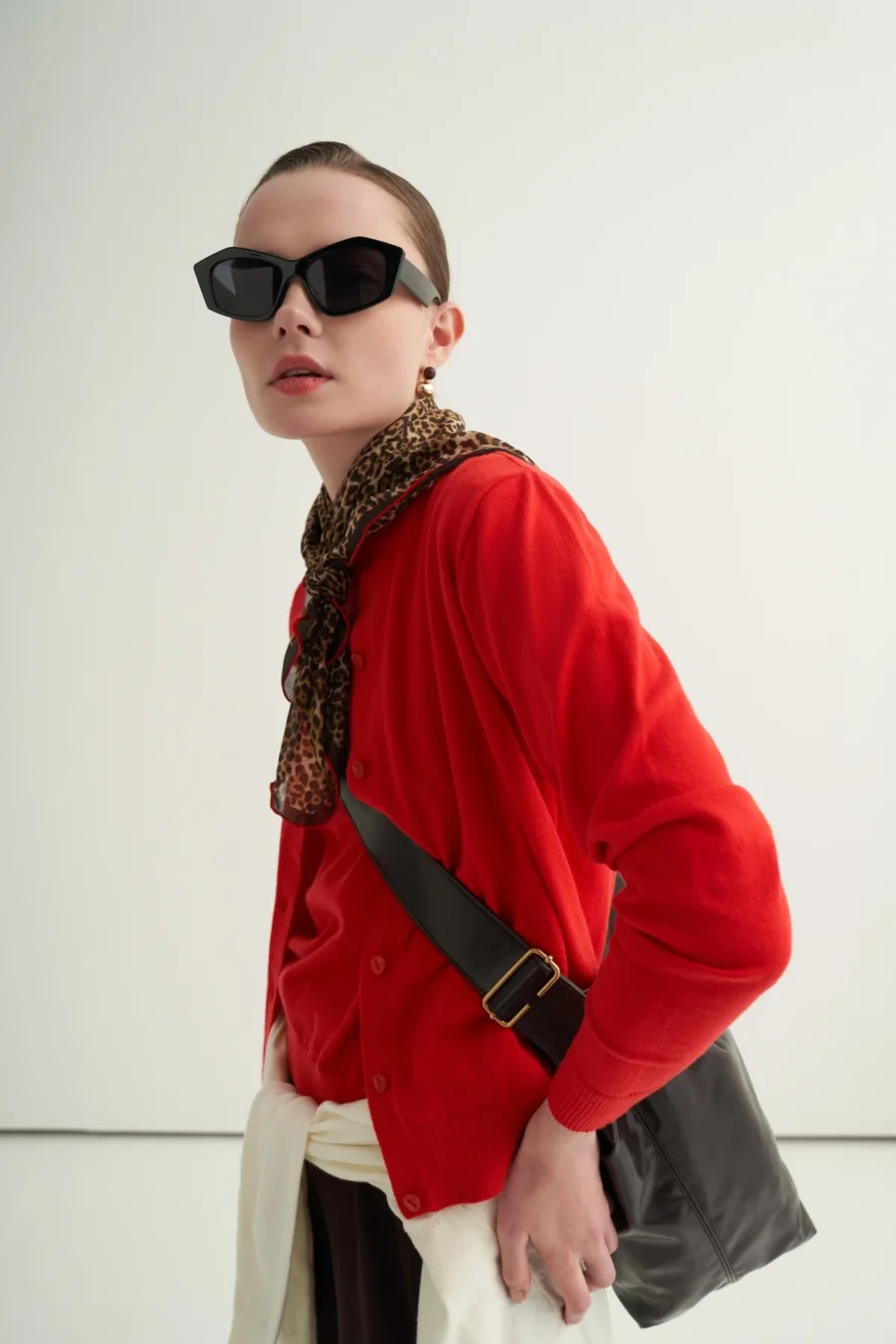 Red viscose knitwear t-shirt cardigan set