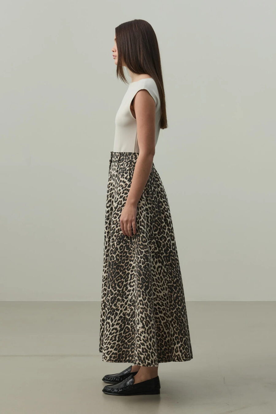 Leopard print high-waist flared jean skirt
