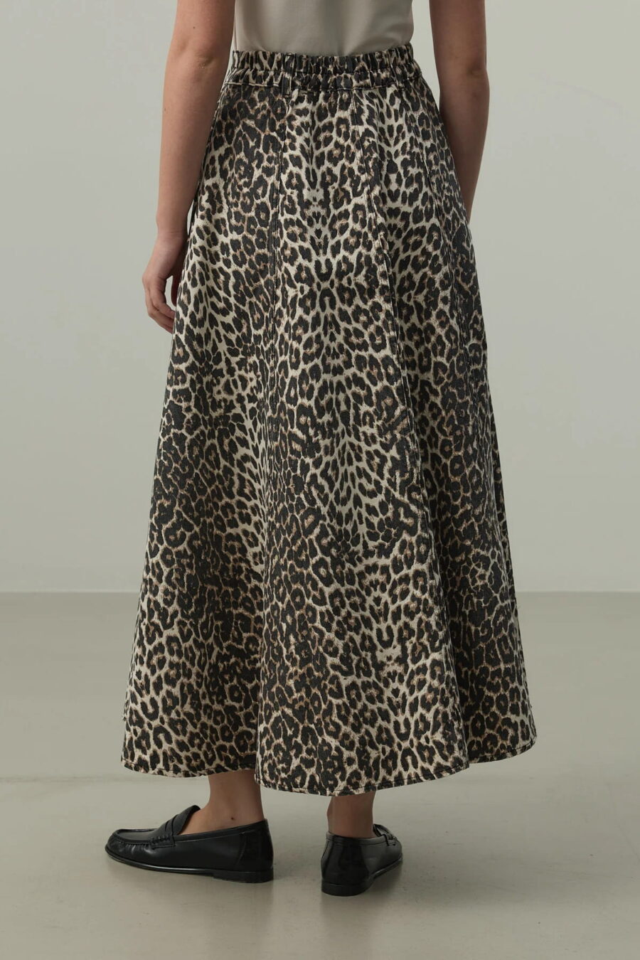 Leopard print high-waist flared jean skirt
