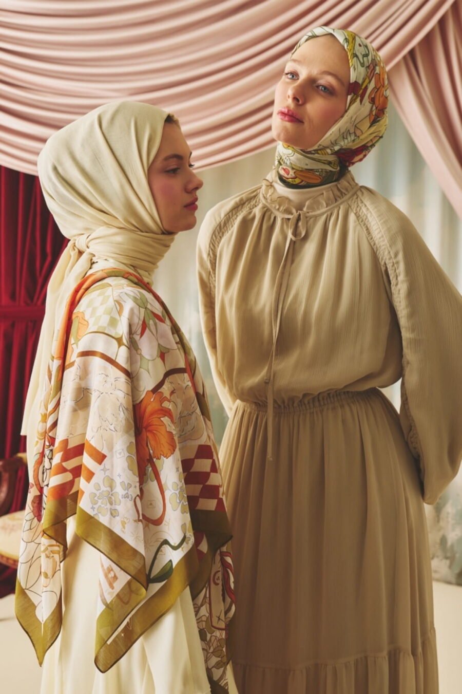 Rays of sunshine tales of love viscose scarf