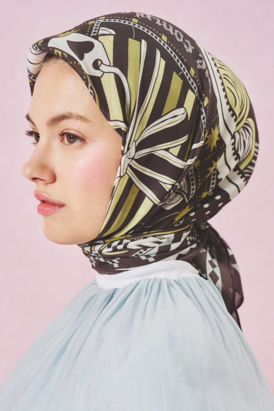 Brown little love dream floss viscose scarf