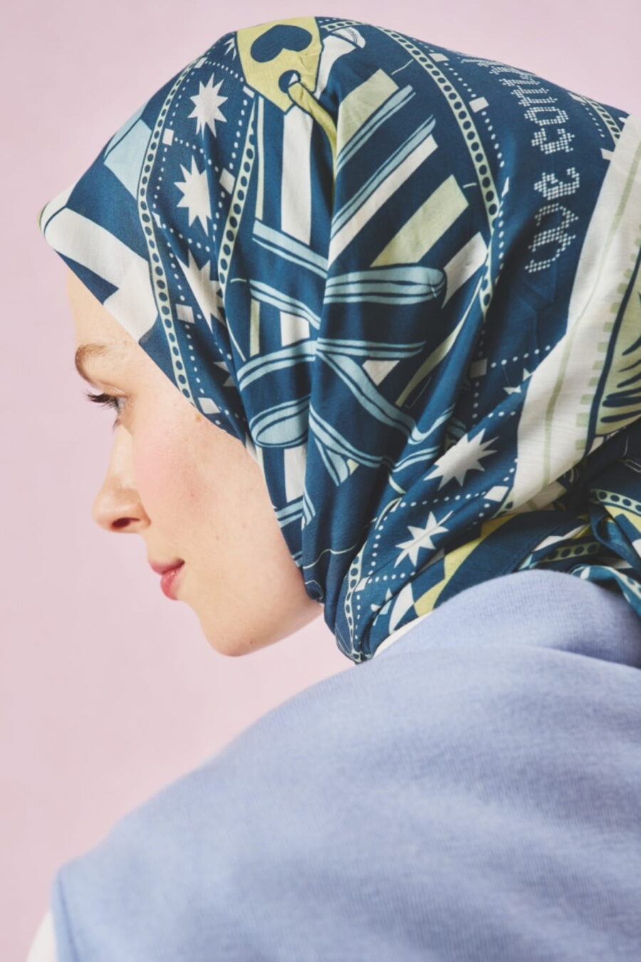 Ocean blue little love dream floss viscose scarf