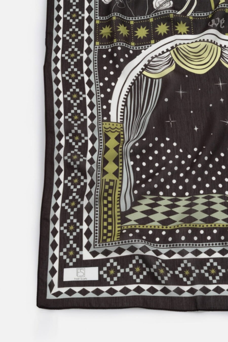 Brown little love dream floss viscose scarf