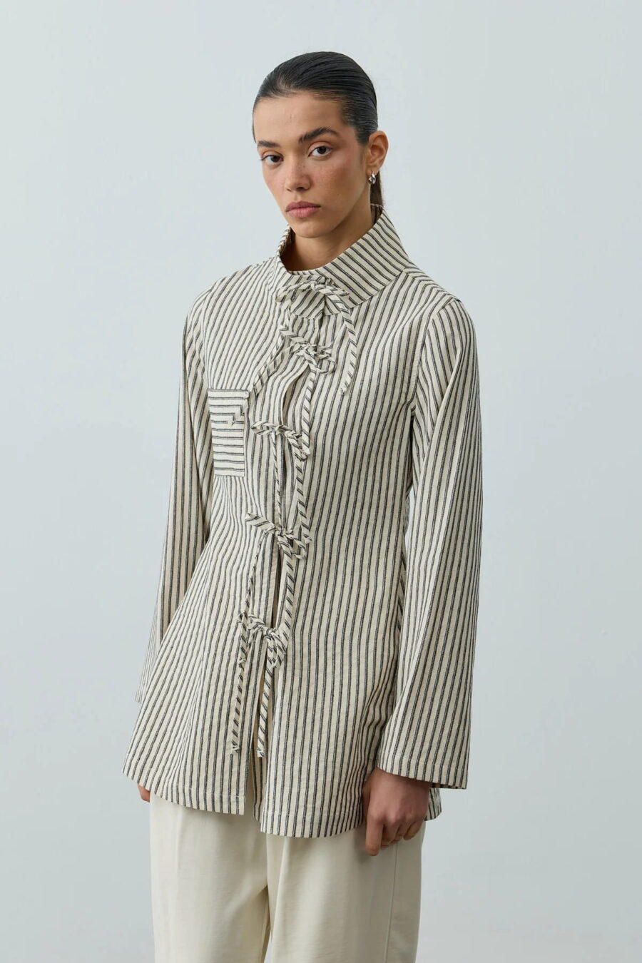 Natural striped tie-up shirt