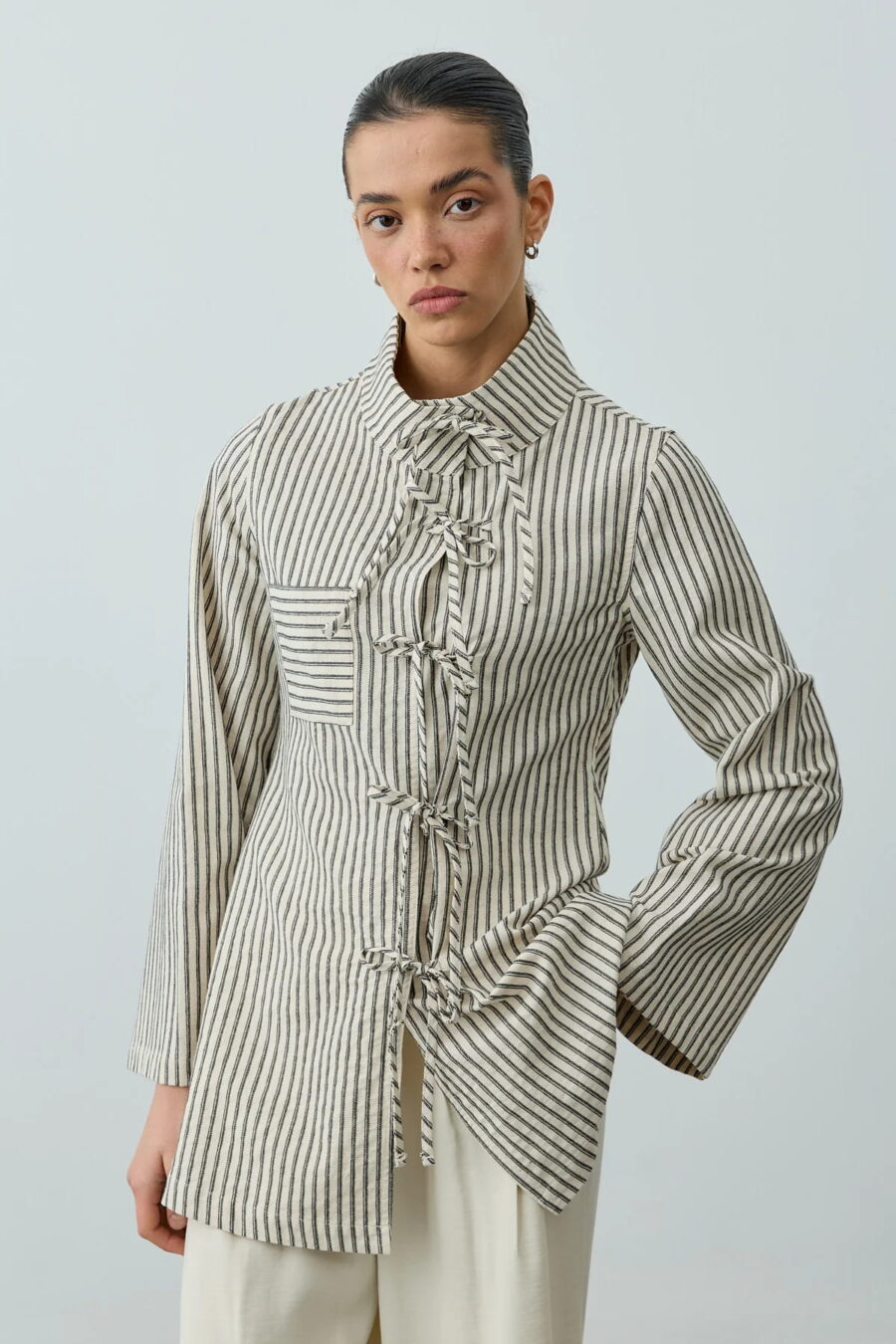 Natural striped tie-up shirt