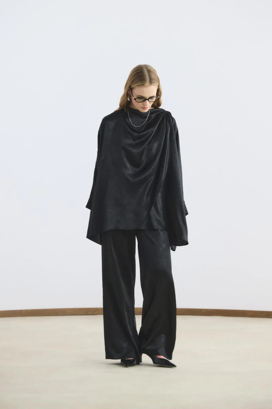 Black shawl collar detailed suit