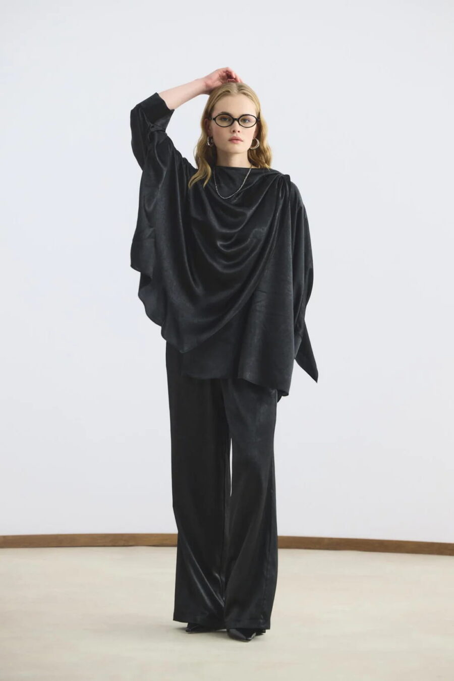 Black shawl collar detailed suit